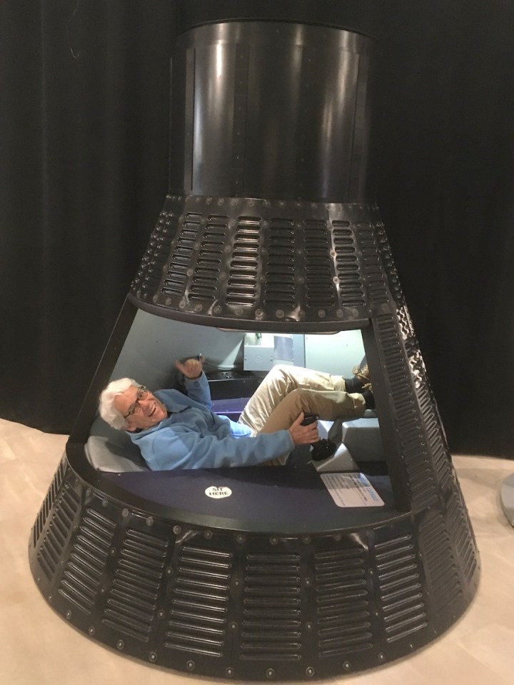 mercury capsule